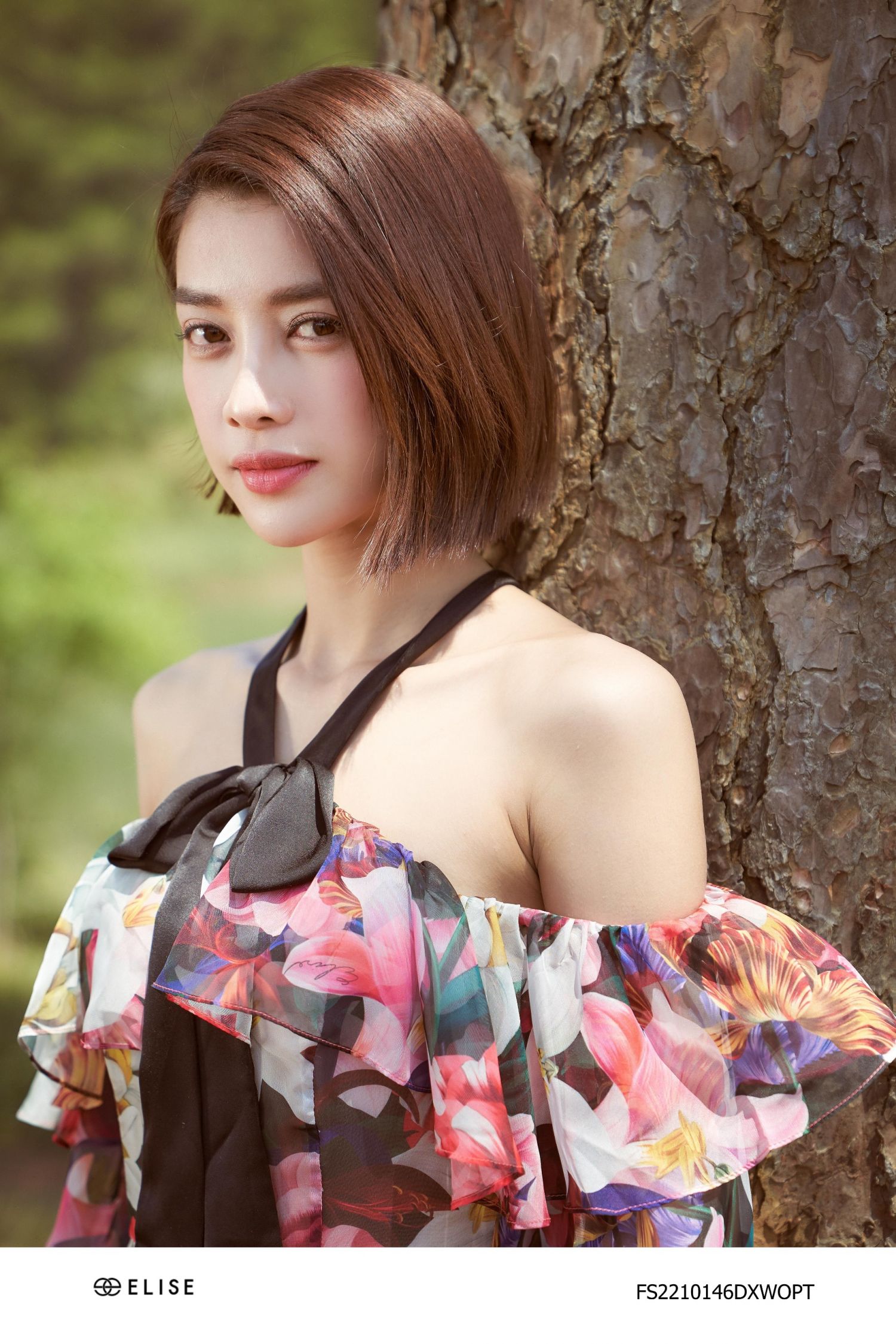 MAXI CHIFFON HOA LY HỒNG HỞ VAI