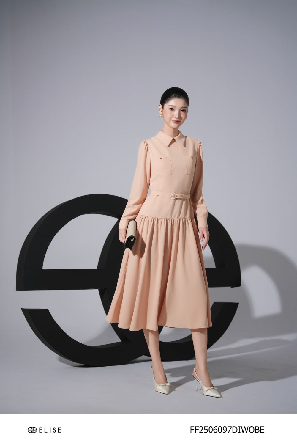 ĐẦM TUYTSY BE VÂN Ô NHỎ CỔ ĐỨC