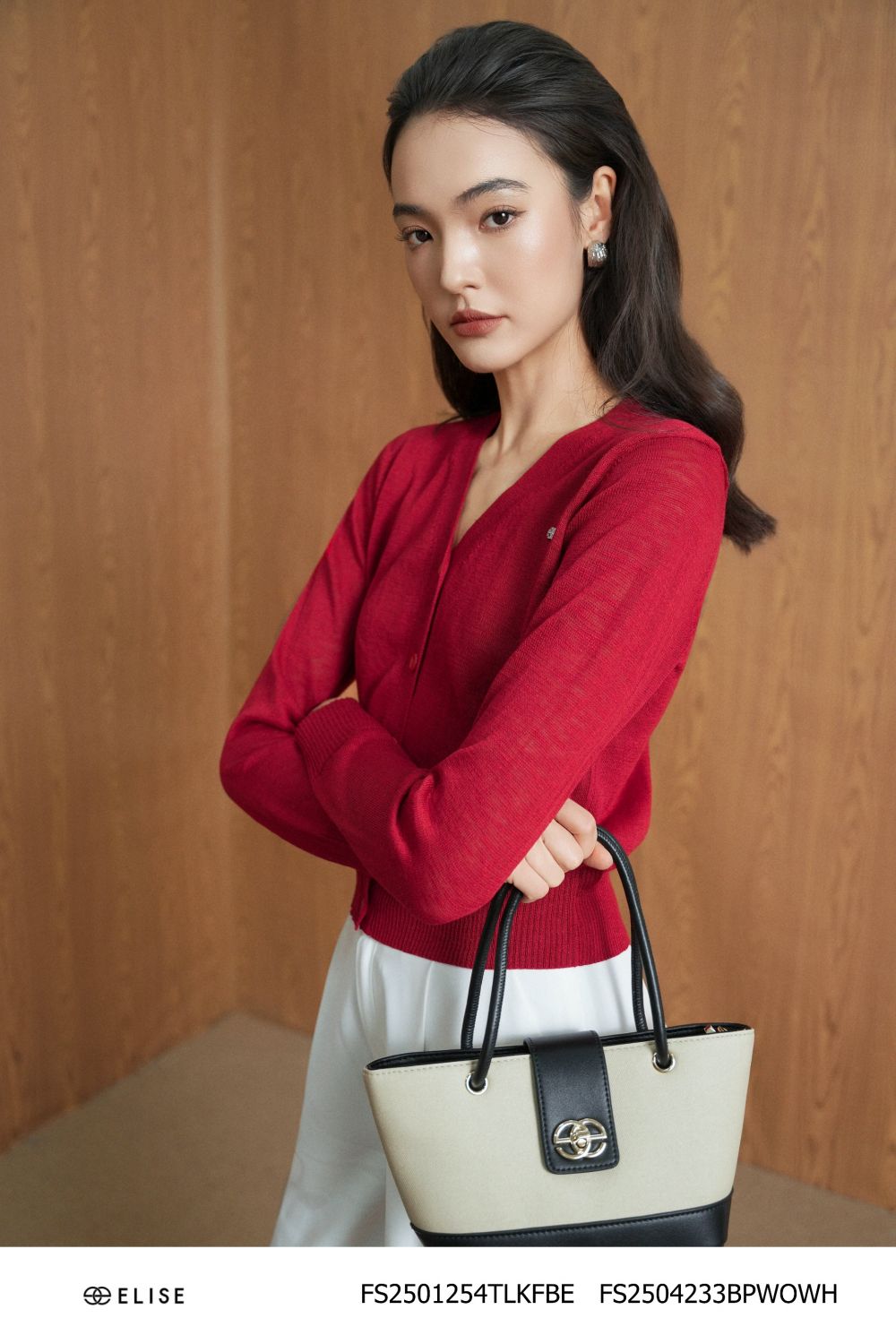 ÁO MONGTOGHI ĐỎ CỔ TIM MỎ KHUY