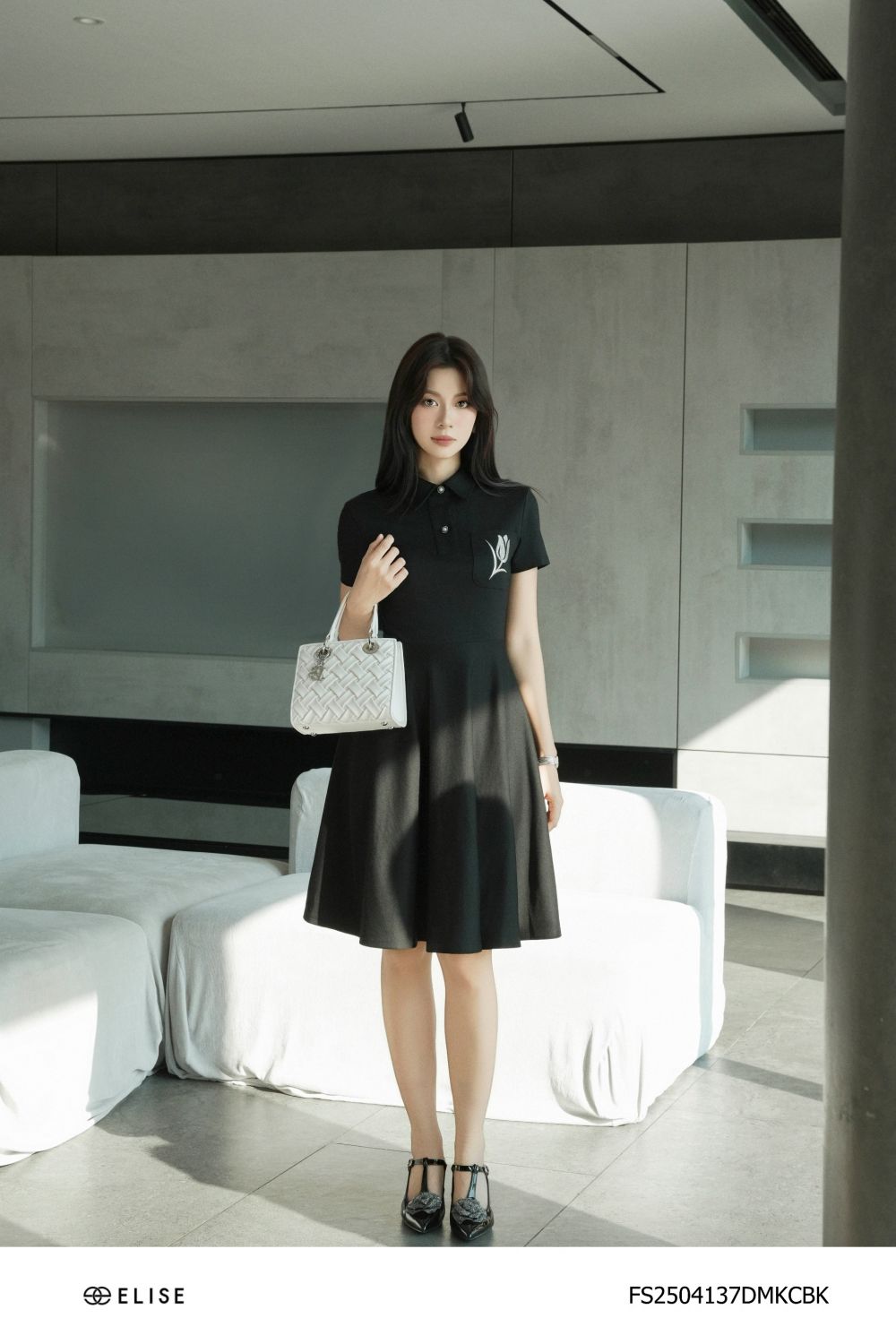 ĐẦM UMI ĐEN THÊU HOA TÚI NGỰC