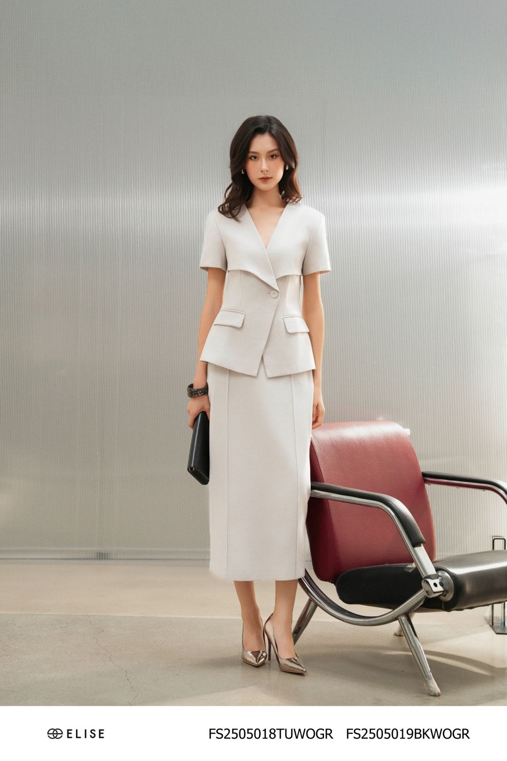 JUPE VÂN GHI XÁM SÁNG BẤU MÍ TRƯỚC