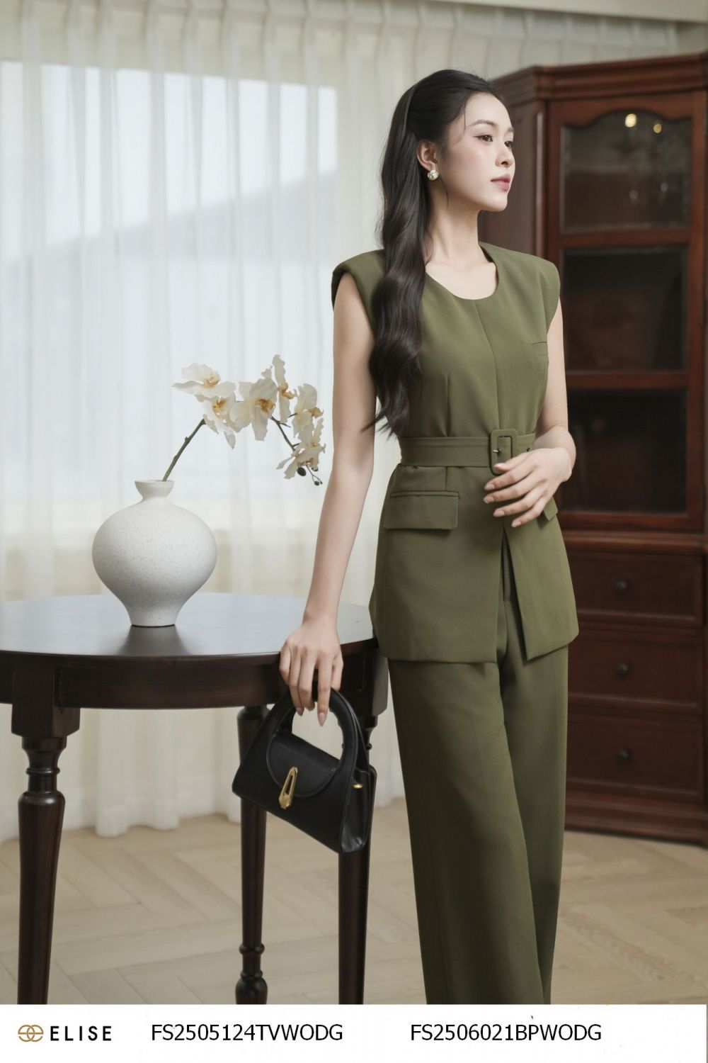 ÁO GILE XANH RÊU VÂN Ô XẺ TRƯỚC