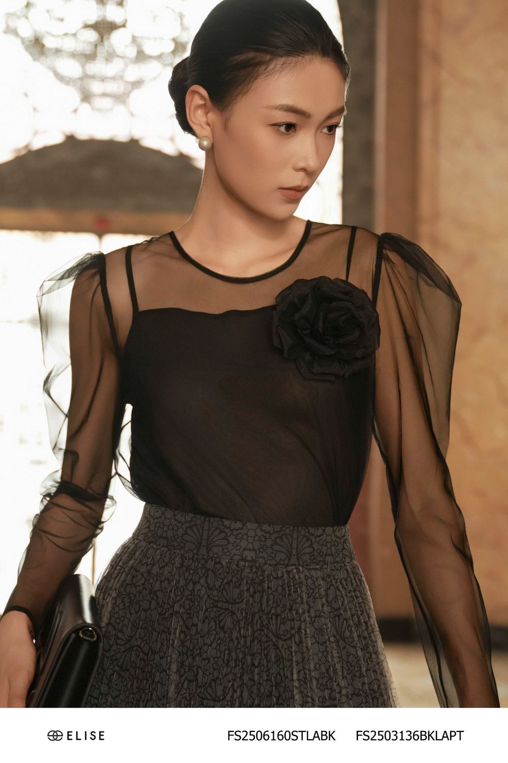 SET ÁO LƯỚI ĐEN ĐÍNH HOA