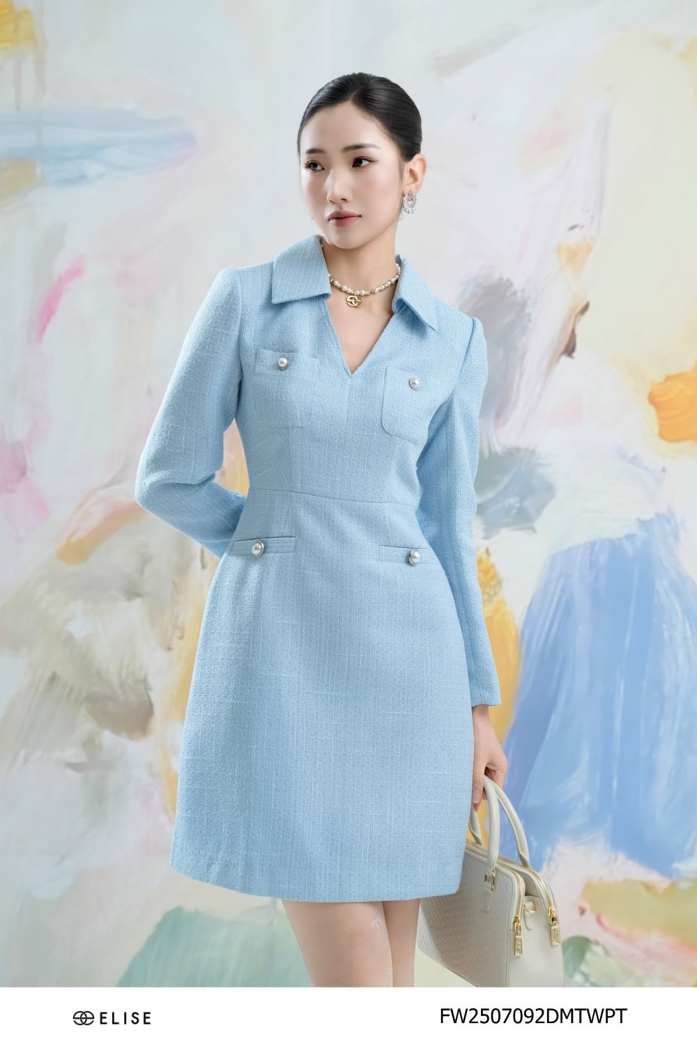 ĐẦM TWEED XANH SỢI KIM TUYẾN CỔ V