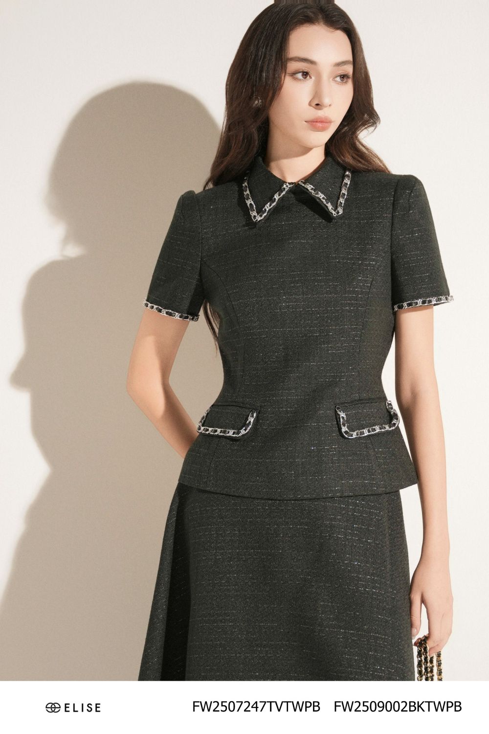 ÁO TWEED ĐEN VÂN KT VIỀN DÂY XÍCH