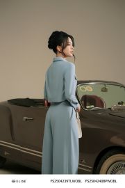 BLOOMLINE - 3